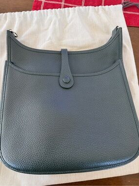 Hermes Evelyne 29 Bag Gen III Clemence PM Excellent Condition